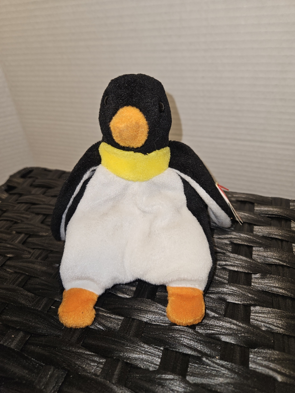 Ty Waddle Style 4075 Black White Yellow Orange Penguin Plush